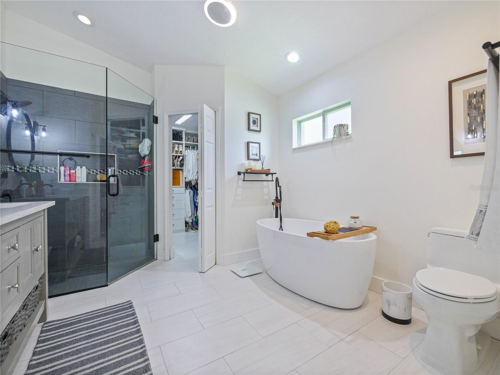 9555 HERON POINTE DR, ORLANDO, FL, 32832
