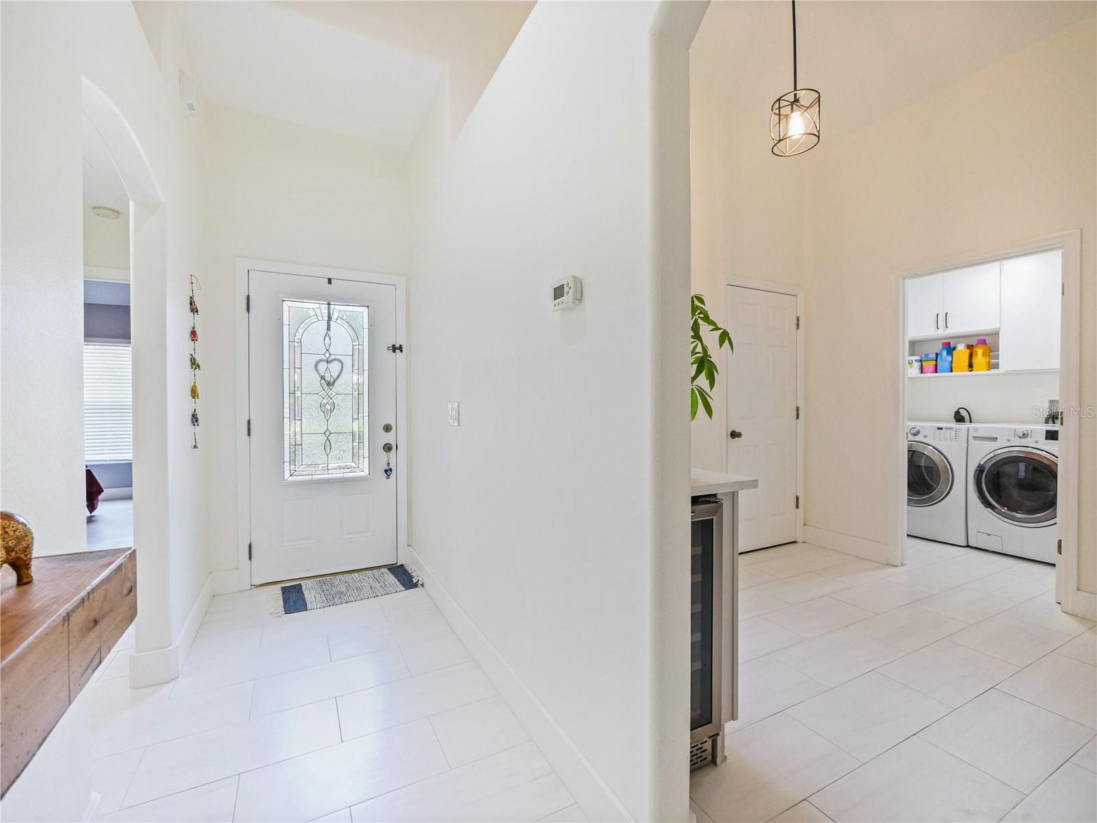 9555 HERON POINTE DR, ORLANDO, FL, 32832