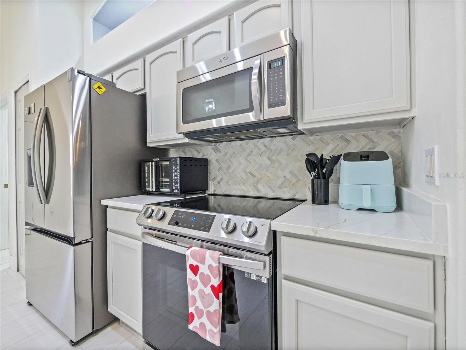 9555 HERON POINTE DR, ORLANDO, FL, 32832