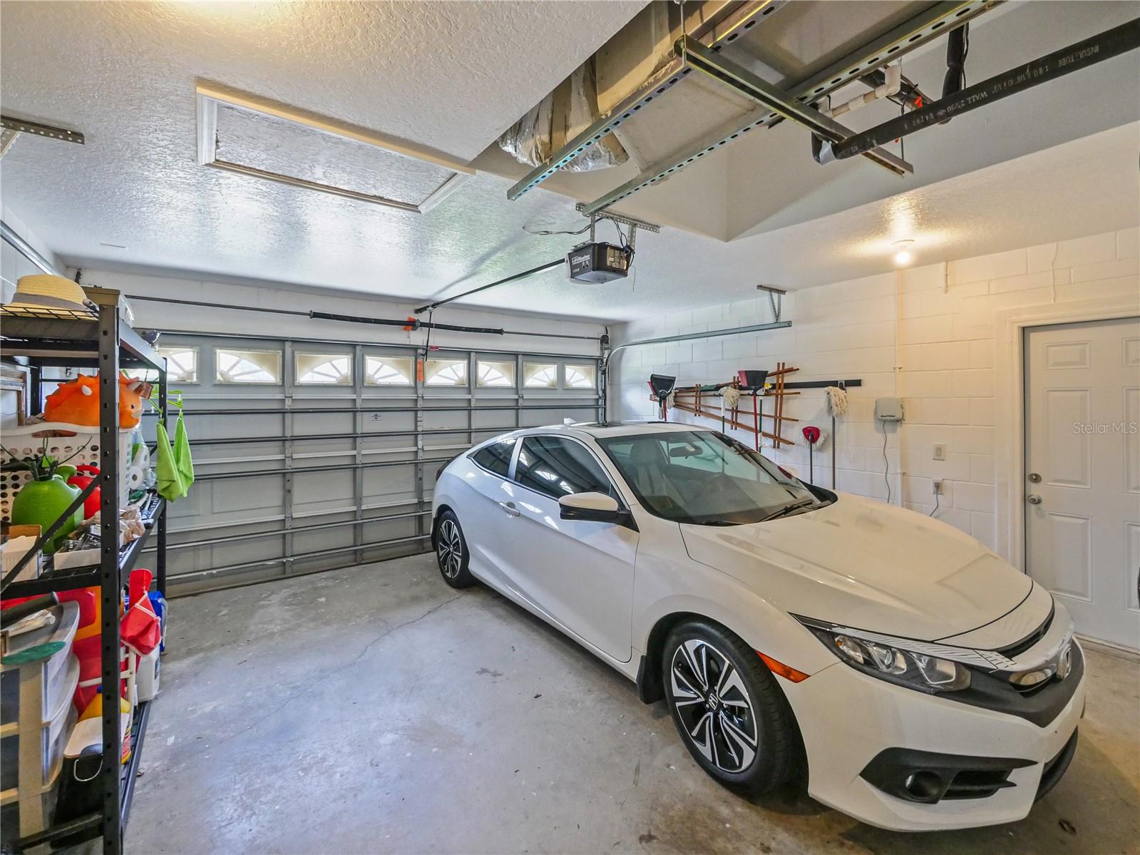 9555 HERON POINTE DR, ORLANDO, FL, 32832