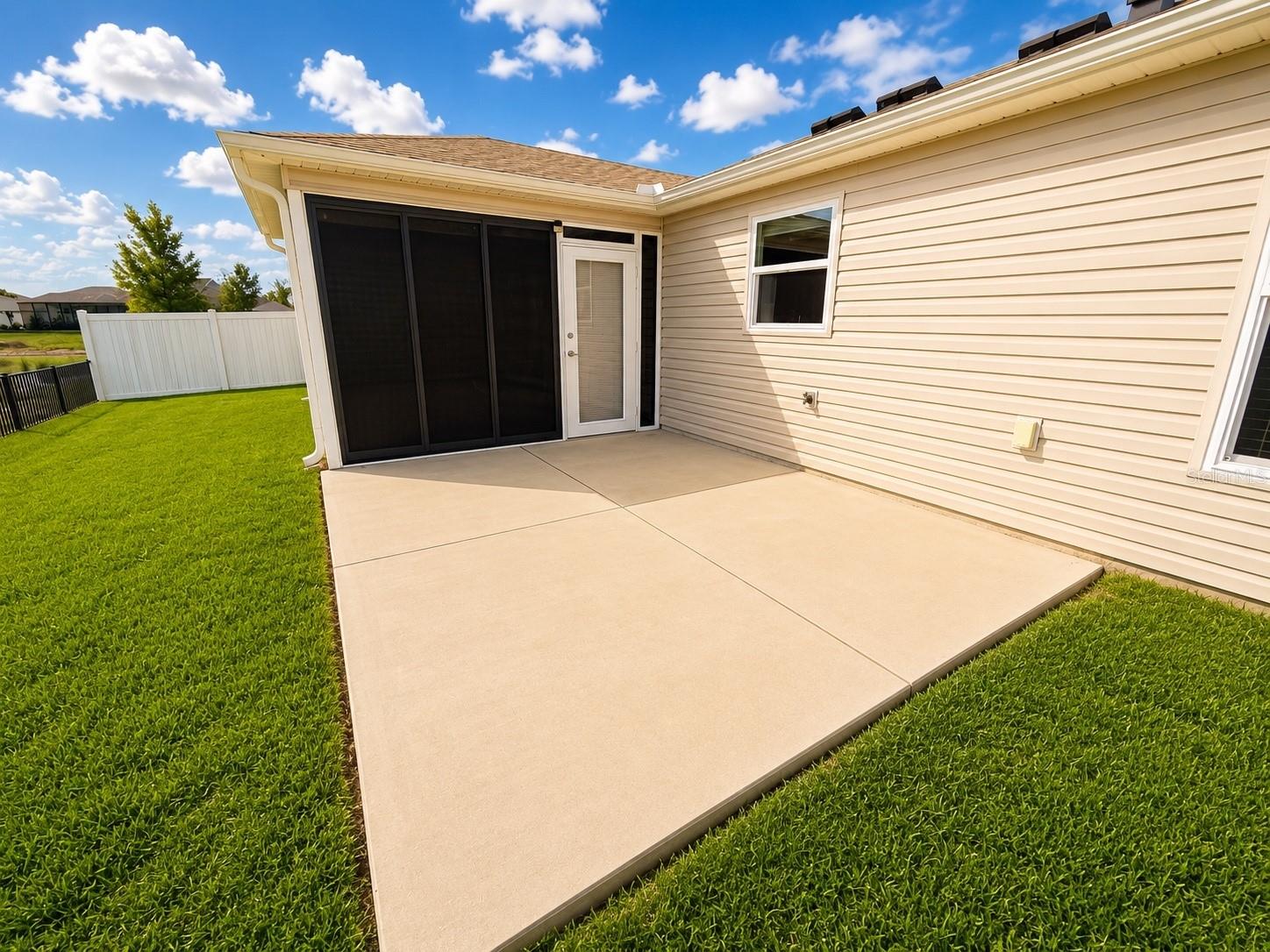 6743 MARY LOOP, THE VILLAGES, FL, 34762