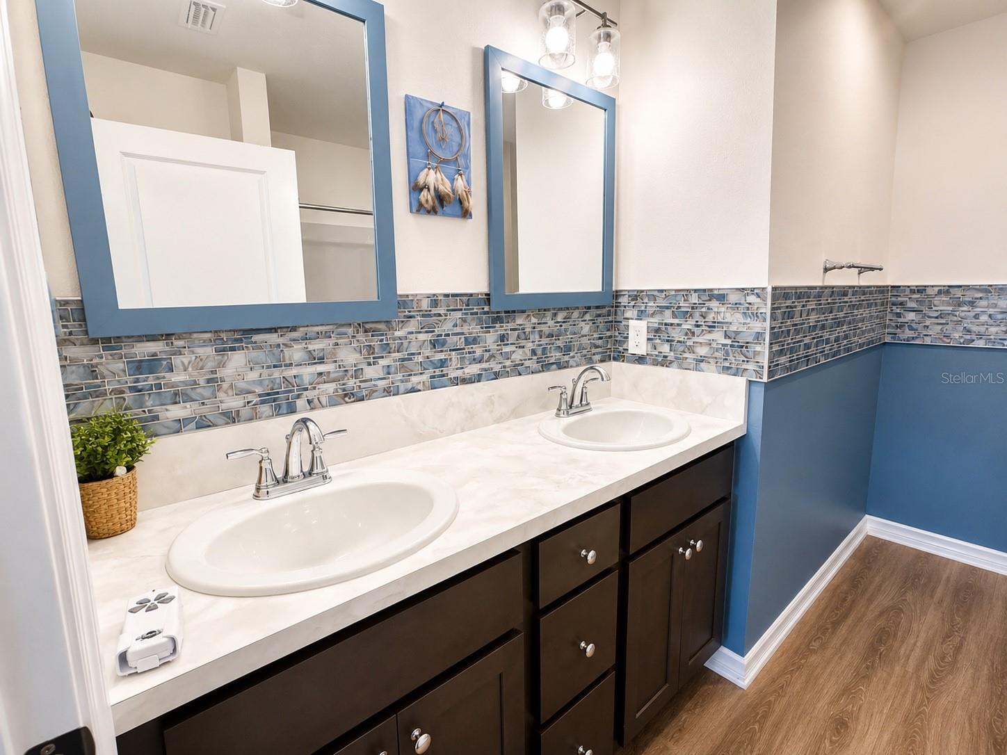 6743 MARY LOOP, THE VILLAGES, FL, 34762