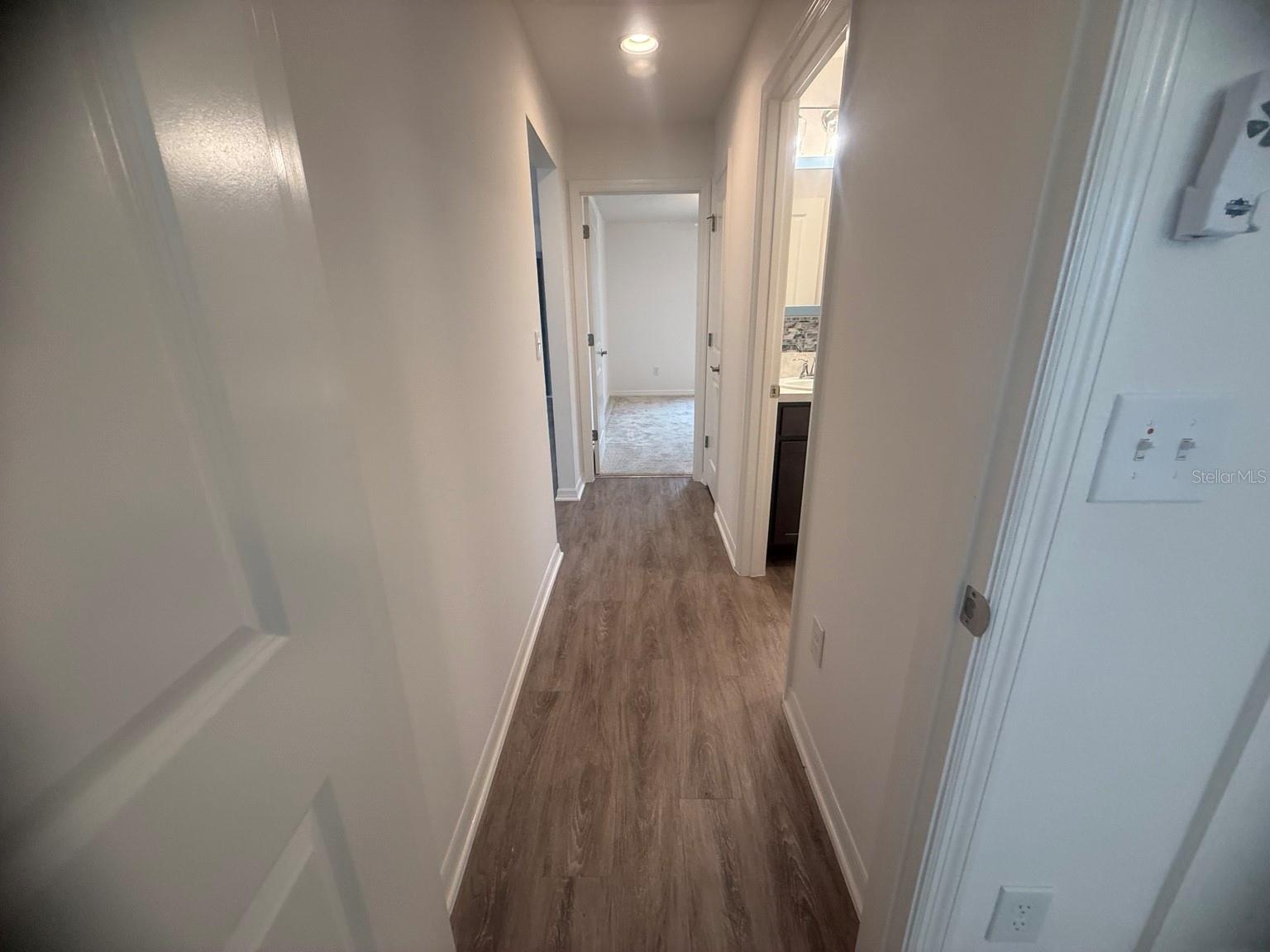 6743 MARY LOOP, THE VILLAGES, FL, 34762