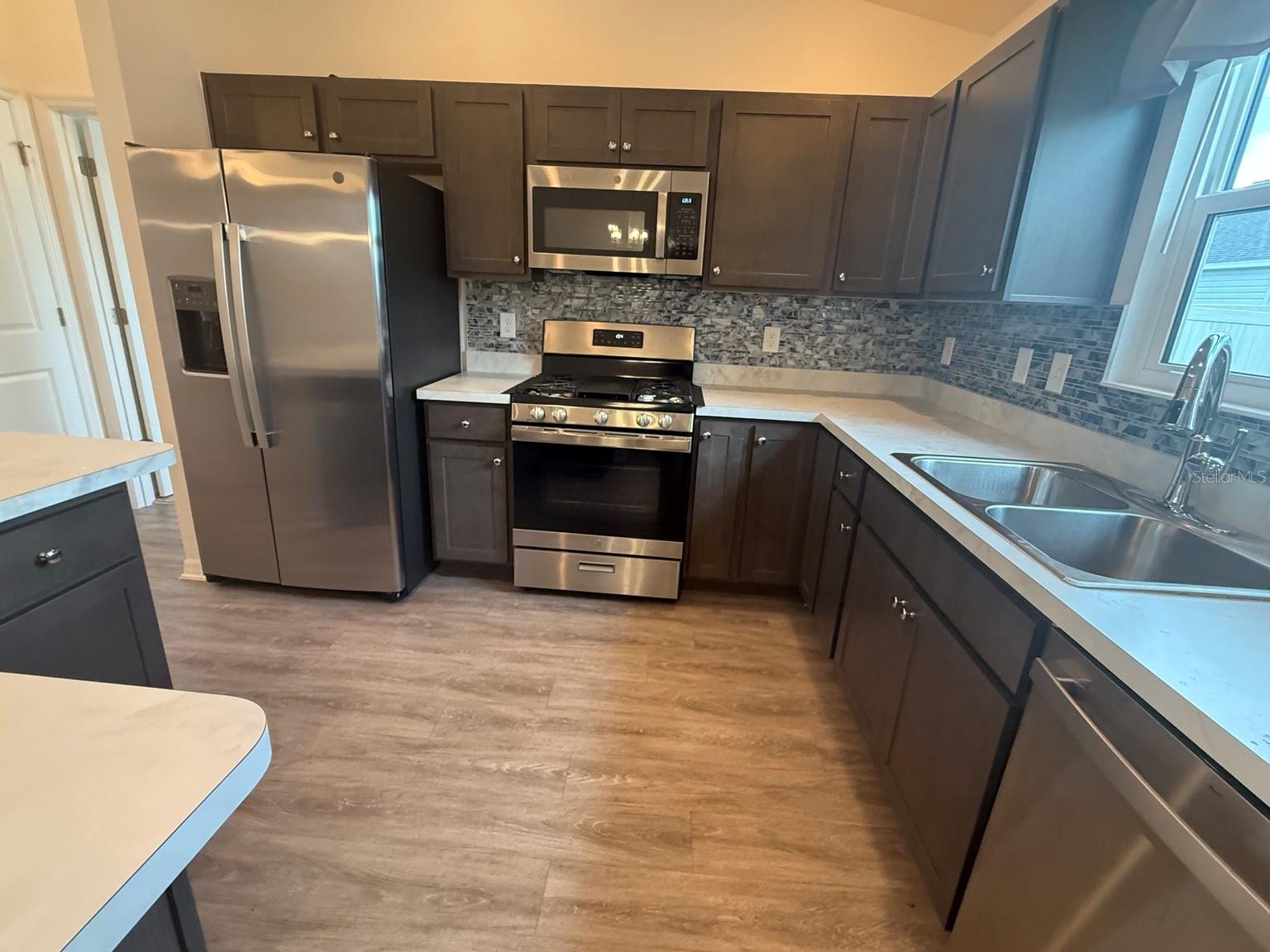 6743 MARY LOOP, THE VILLAGES, FL, 34762