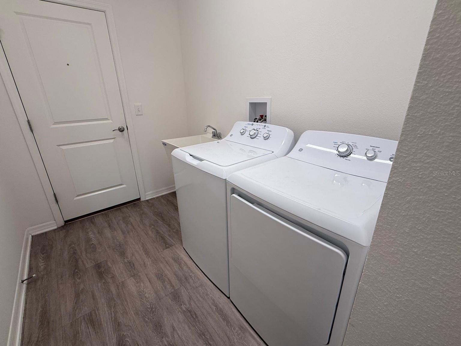 6743 MARY LOOP, THE VILLAGES, FL, 34762