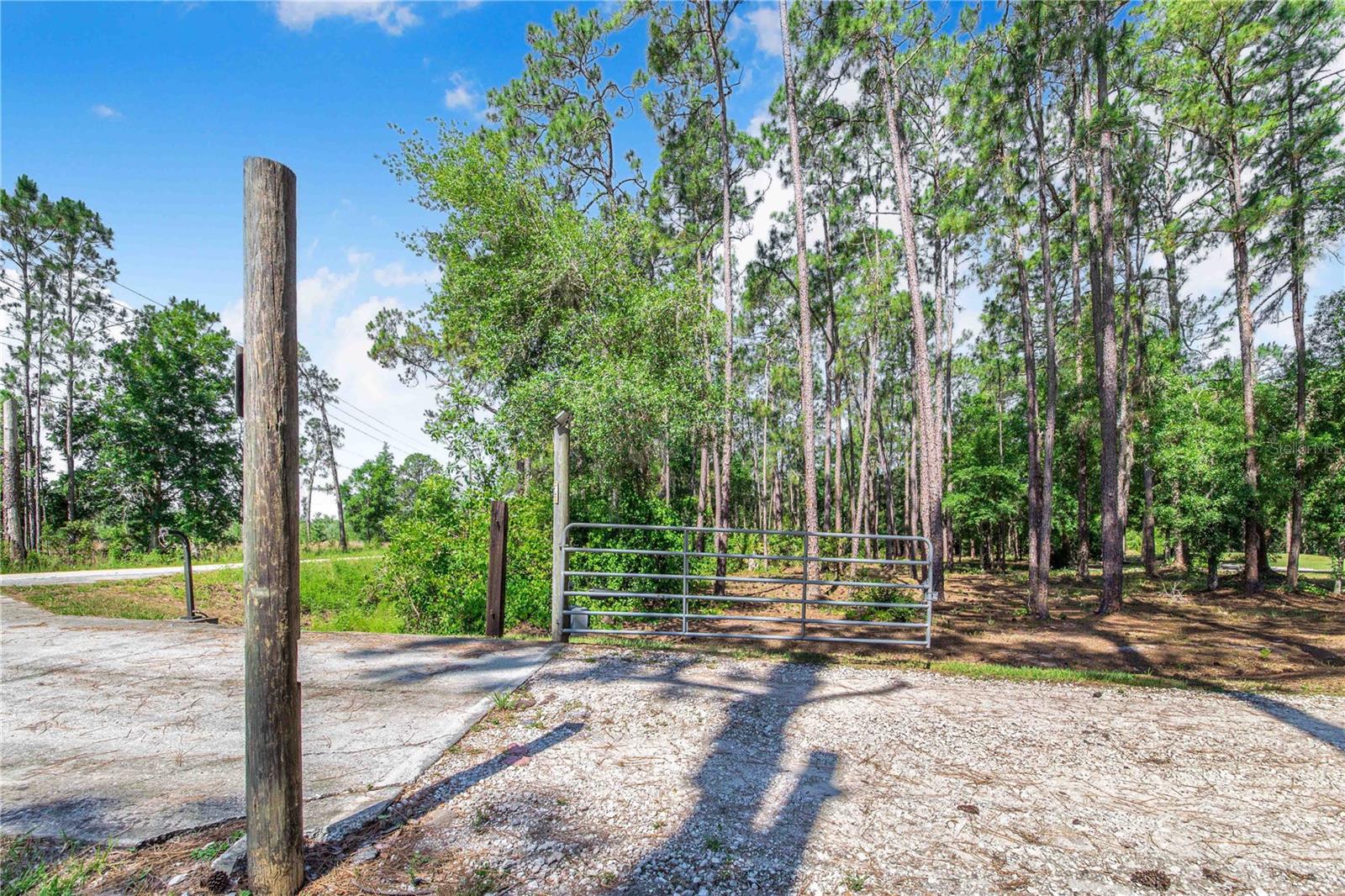 7152 FUSSELL RD, POLK CITY, FL, 33868