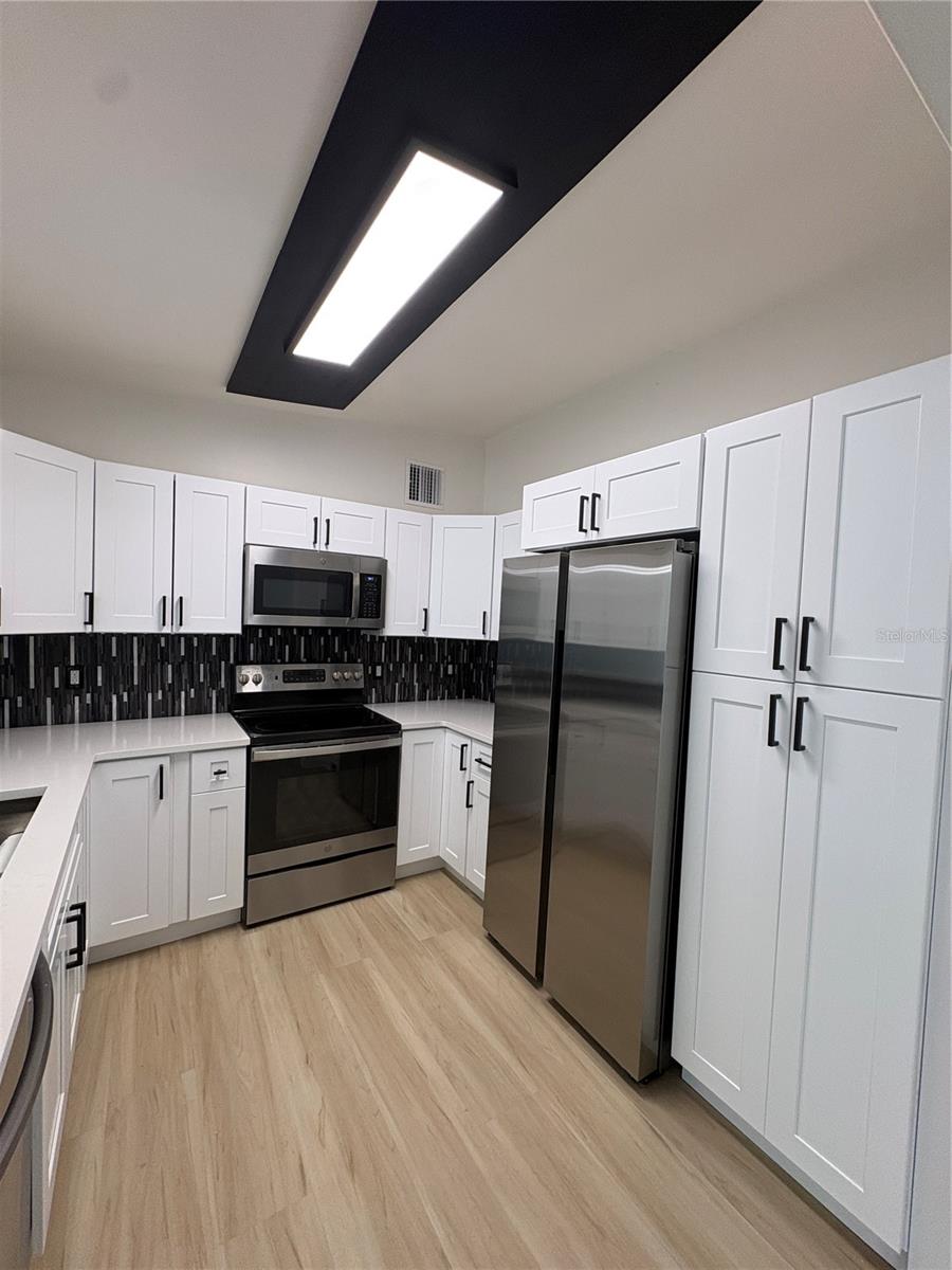 10543 51ST TER N, ST PETERSBURG, FL, 33708