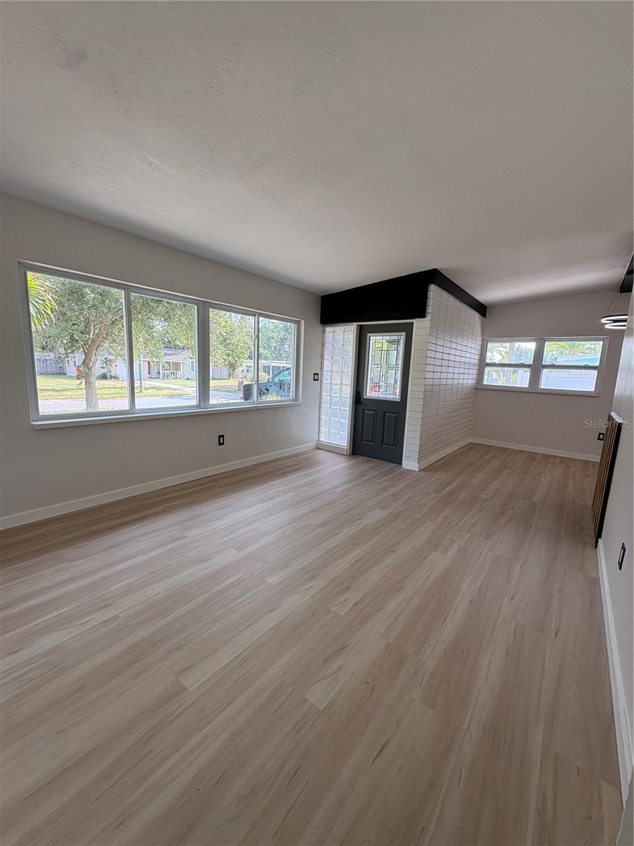 10543 51ST TER N, ST PETERSBURG, FL, 33708