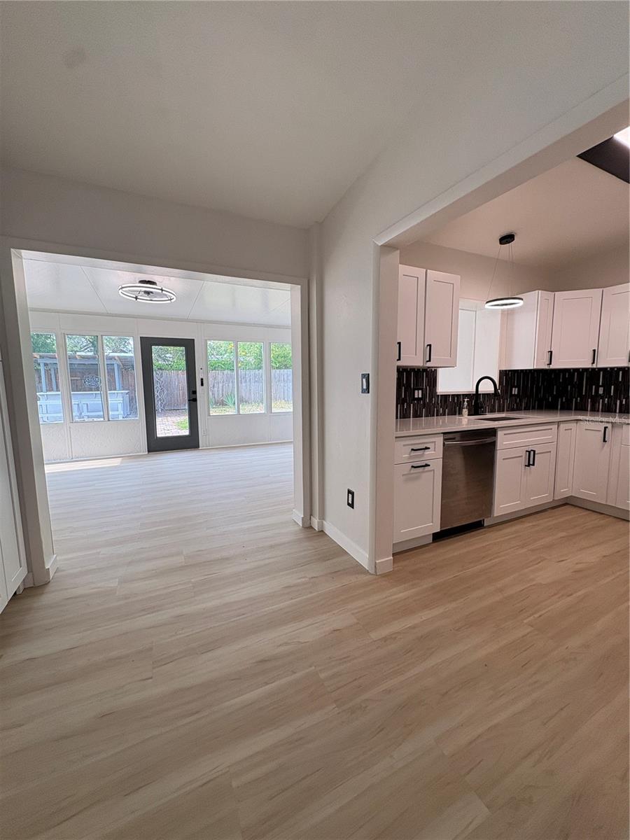 10543 51ST TER N, ST PETERSBURG, FL, 33708