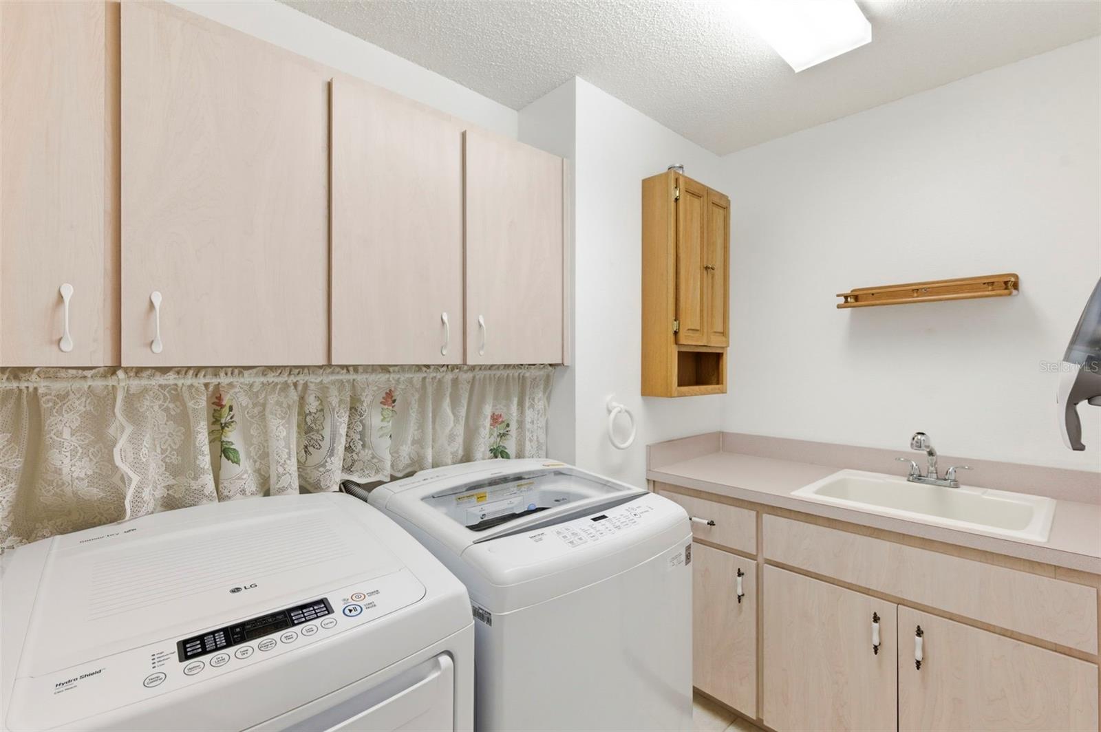 9203 HALBERG DR, HUDSON, FL, 34669