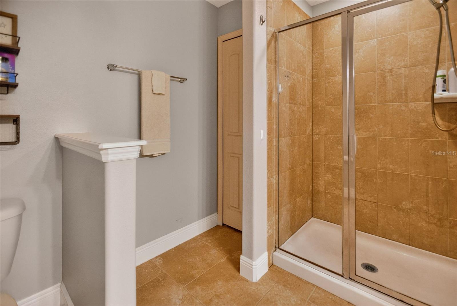 213 VICTORIA TRAILS BLVD, DELAND, FL, 32724