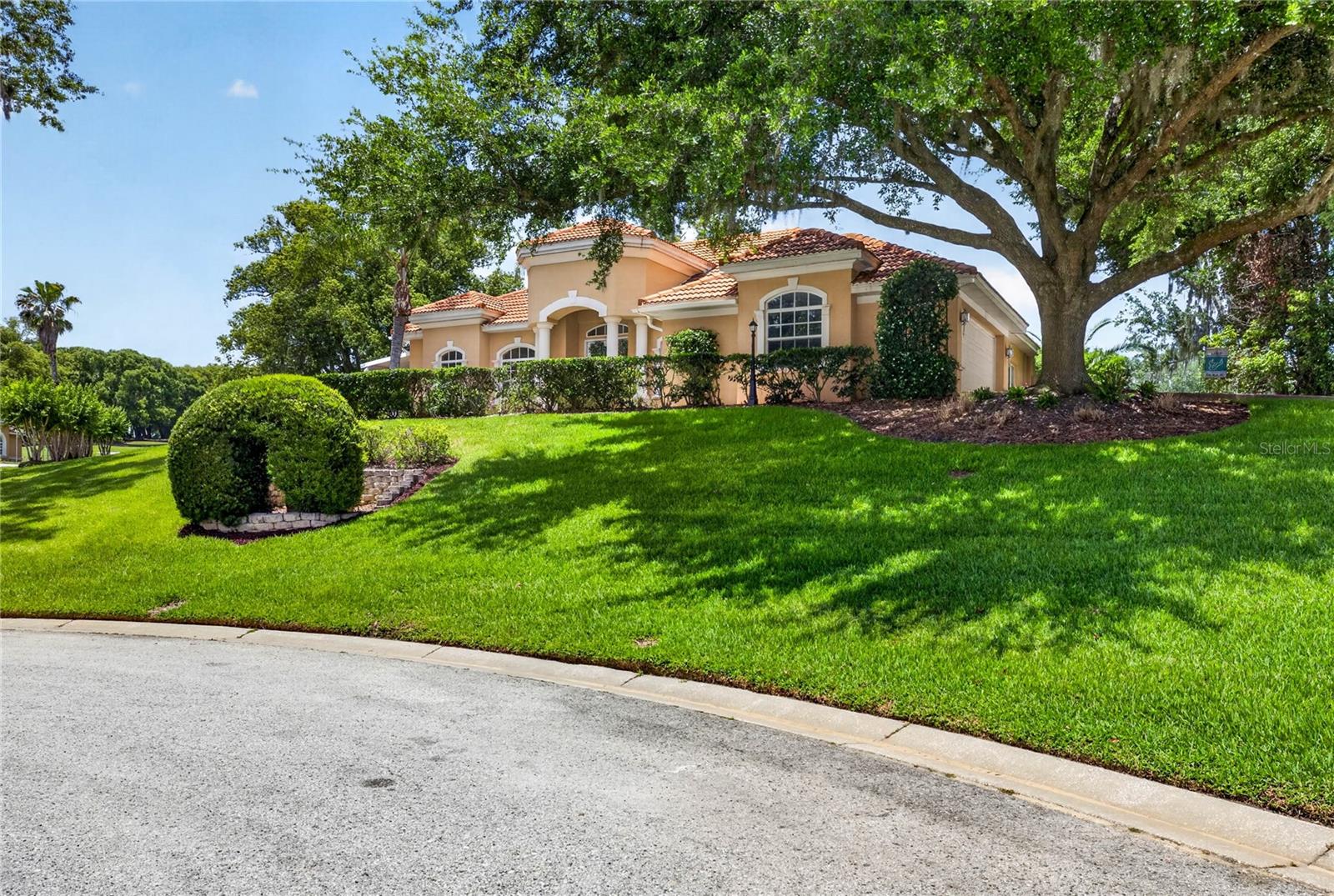 12643 OAK HOLLOW CT, DADE CITY, FL, 33525