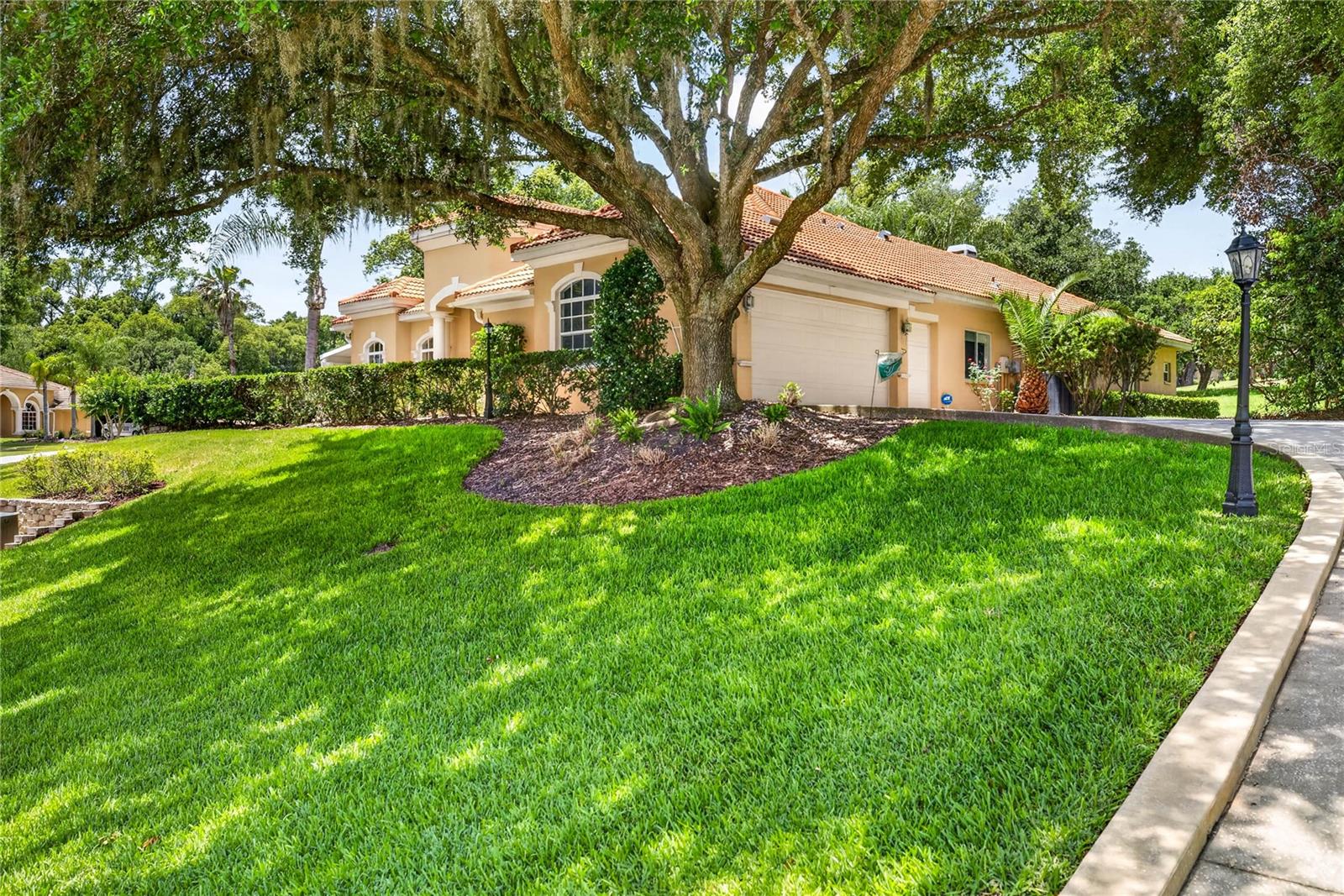 12643 OAK HOLLOW CT, DADE CITY, FL, 33525