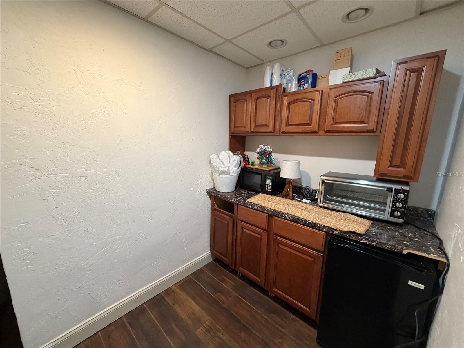 11520 OAKHURST RD, LARGO, FL, 33774