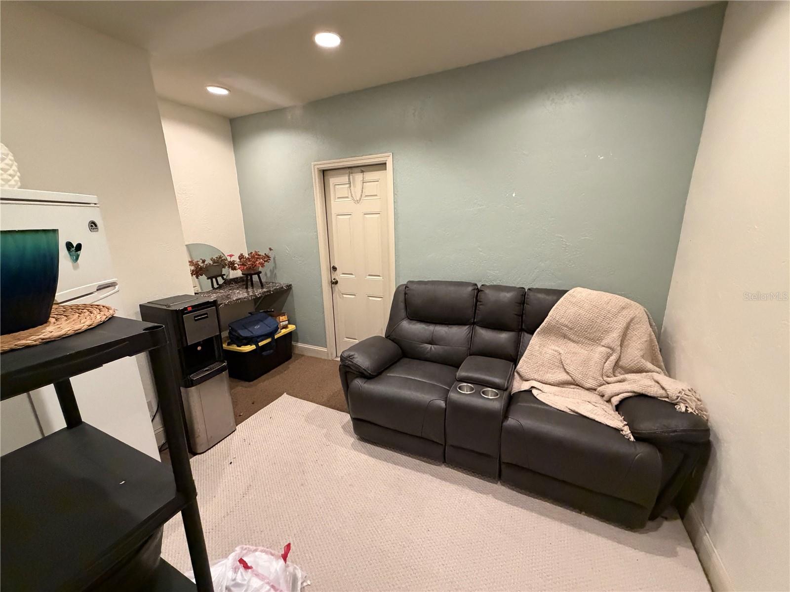 11520 OAKHURST RD, LARGO, FL, 33774