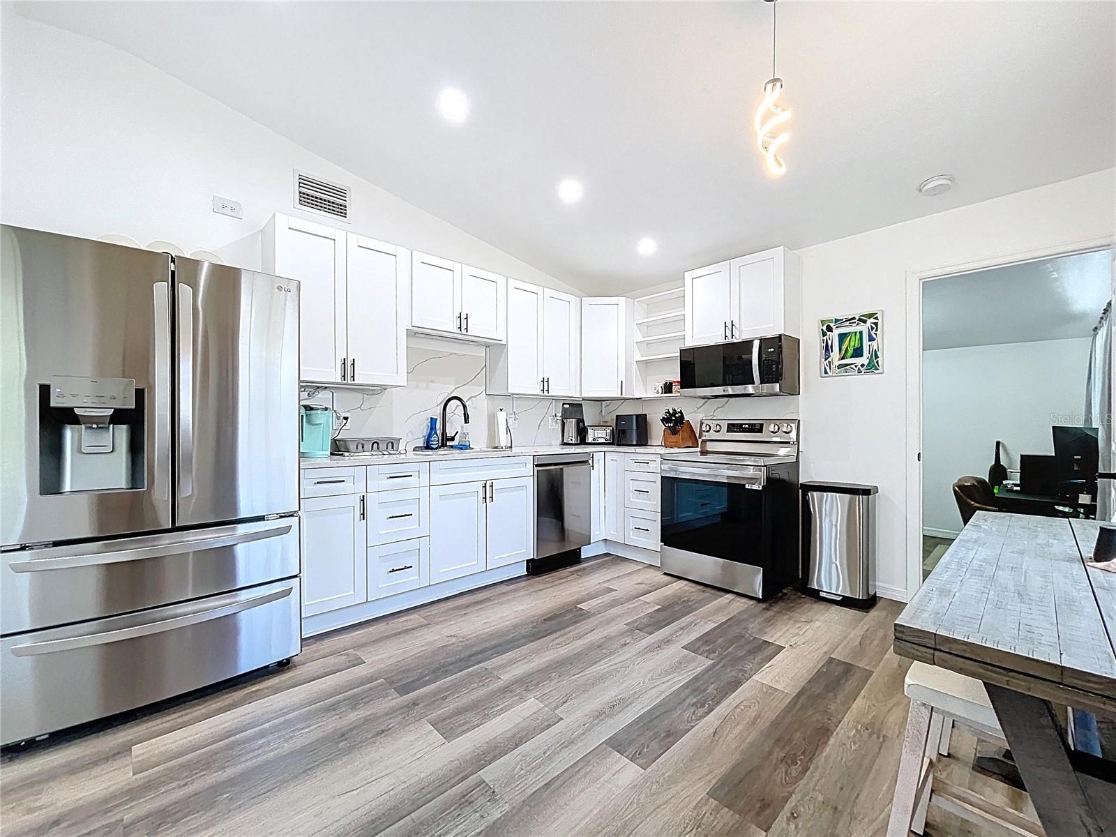 7110 S MASCOTTE ST, TAMPA, FL, 33616