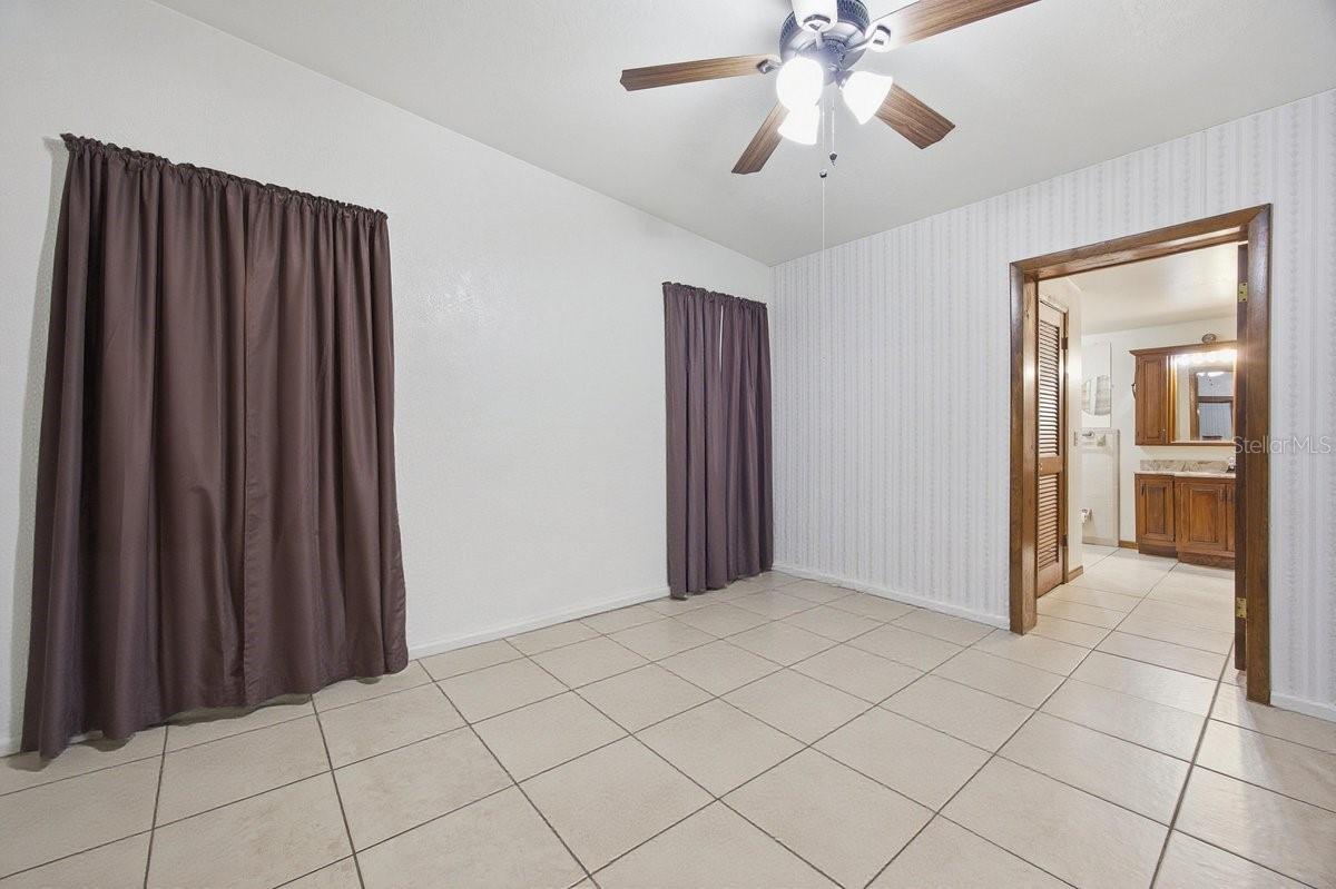 516 S HIGHLAND AVE, WINTER GARDEN, FL, 34787