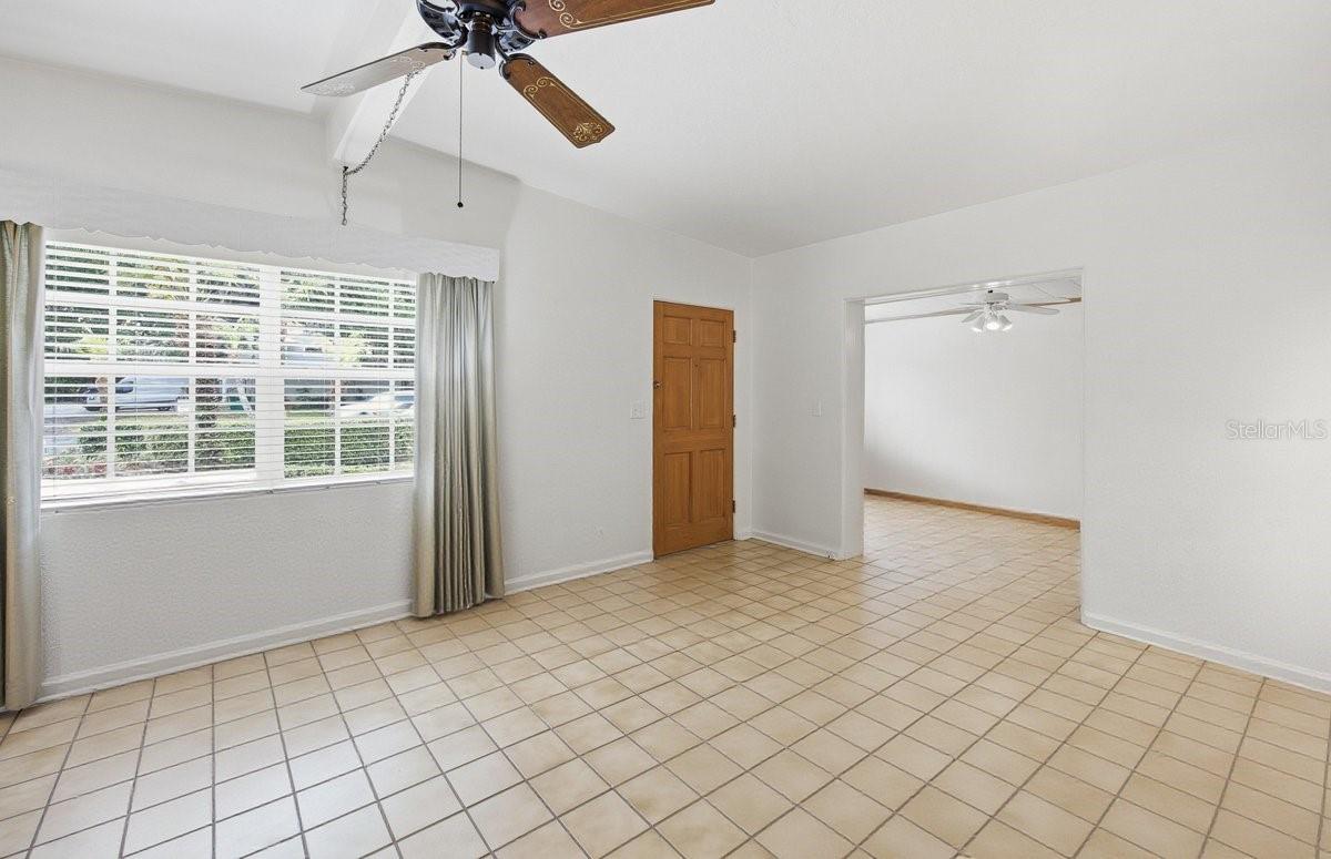 516 S HIGHLAND AVE, WINTER GARDEN, FL, 34787