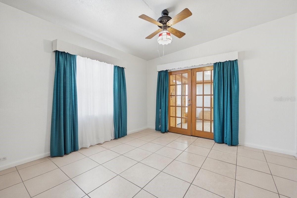 516 S HIGHLAND AVE, WINTER GARDEN, FL, 34787
