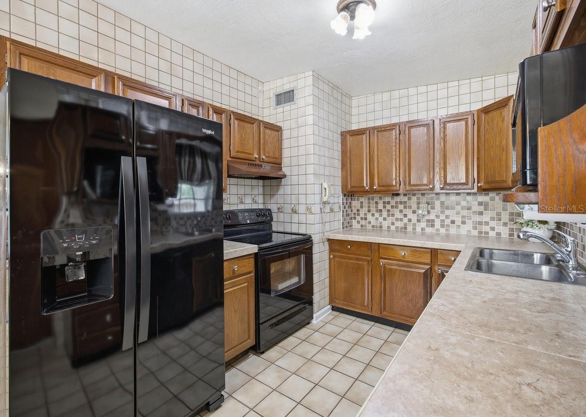 516 S HIGHLAND AVE, WINTER GARDEN, FL, 34787