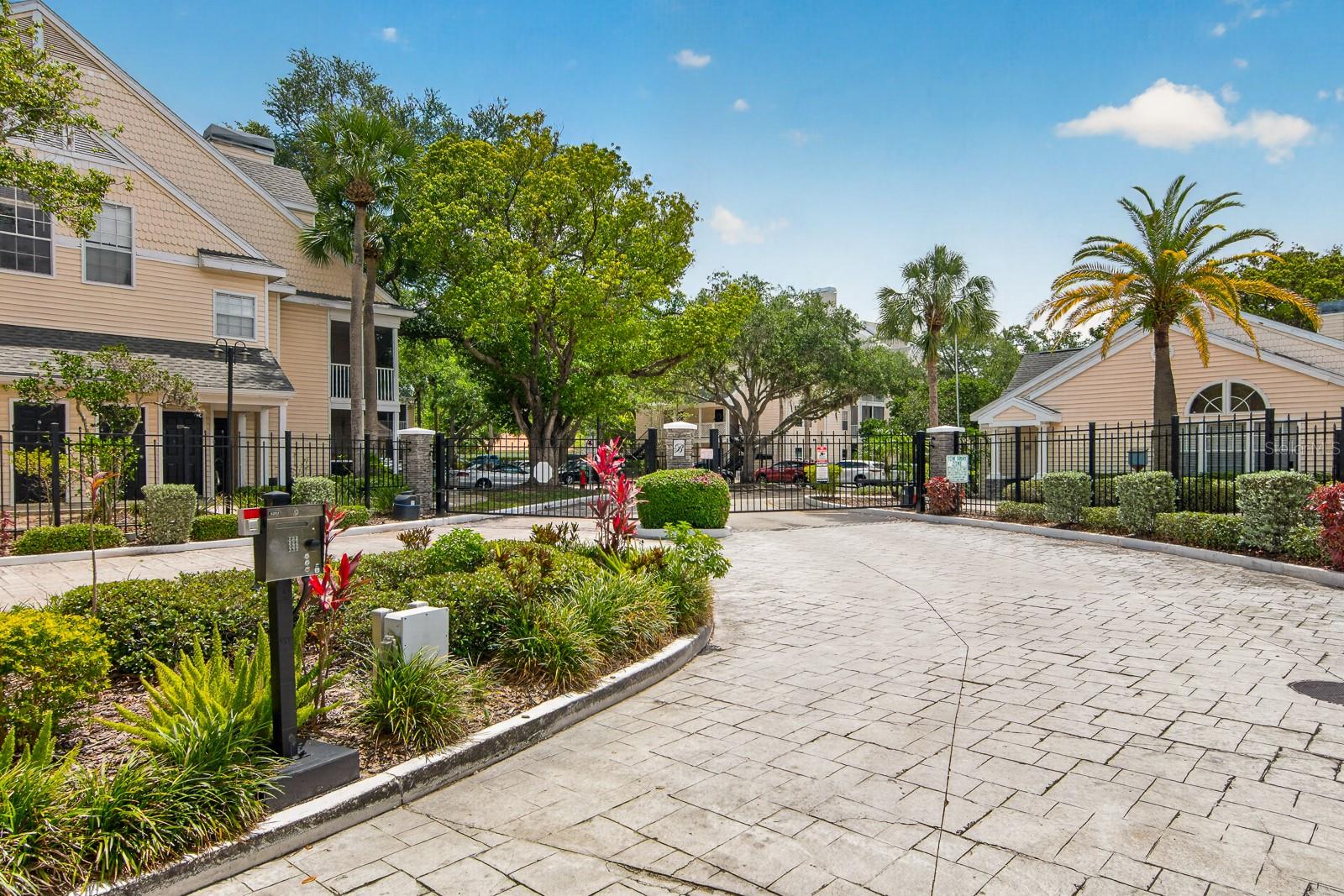 3305 HAVILAND CT #301, PALM HARBOR, FL, 34684