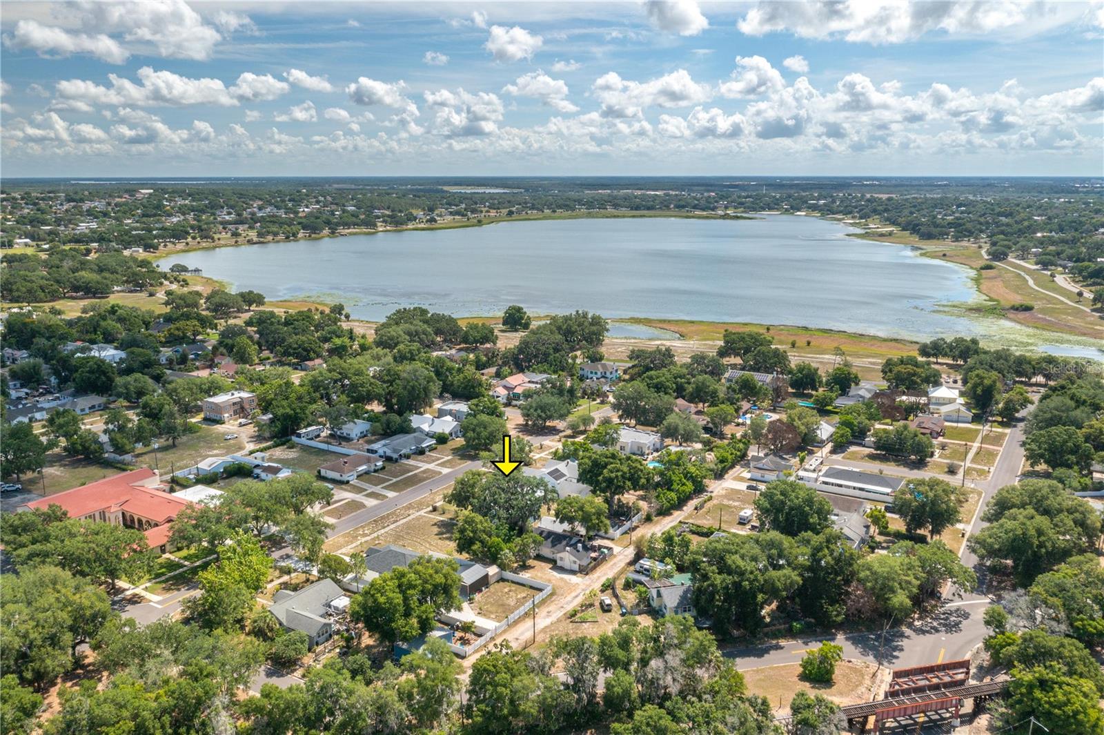 414 E BULLARD AVE, LAKE WALES, FL, 33853