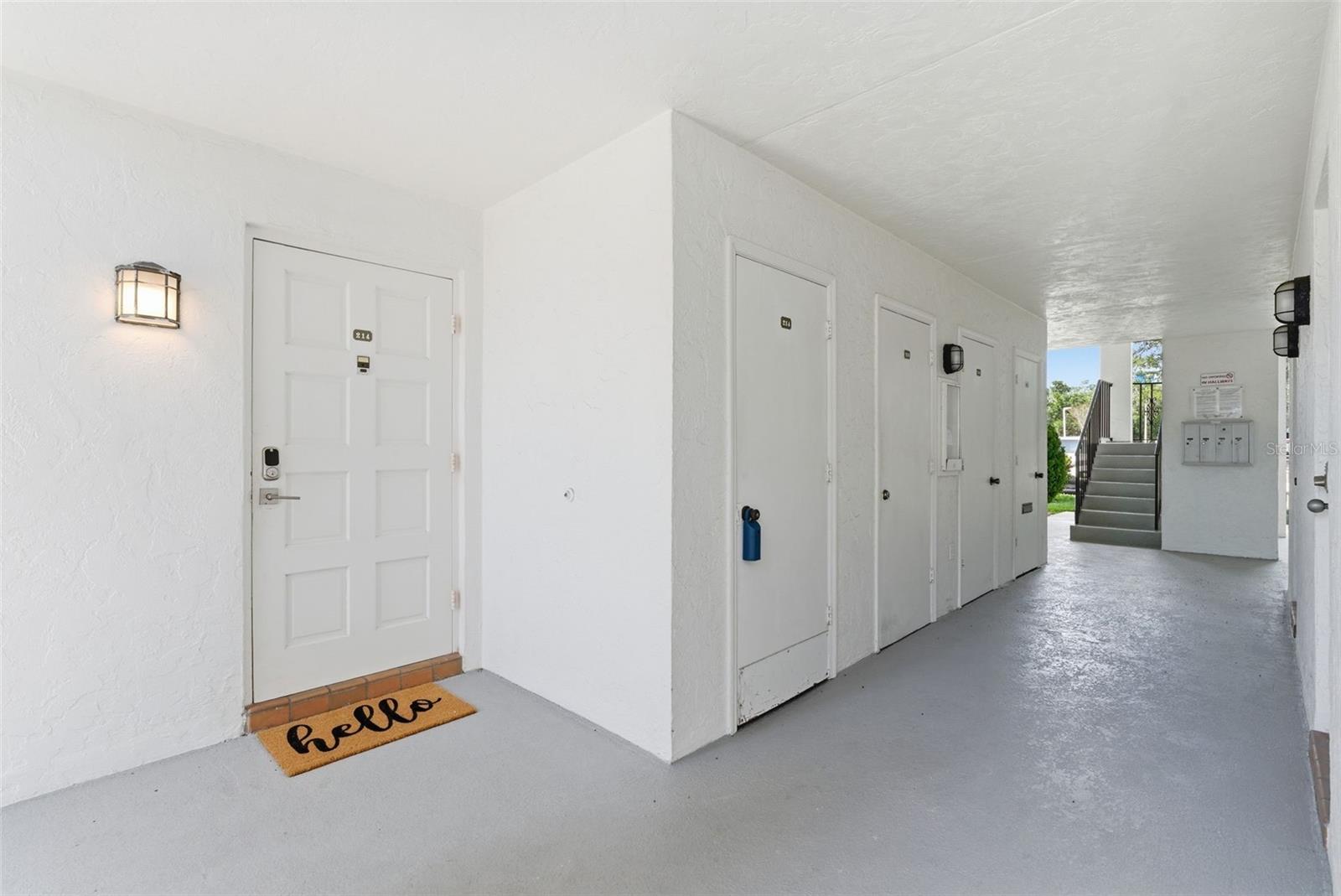 5800 HOLLYWOOD BLVD #214, SARASOTA, FL, 34231