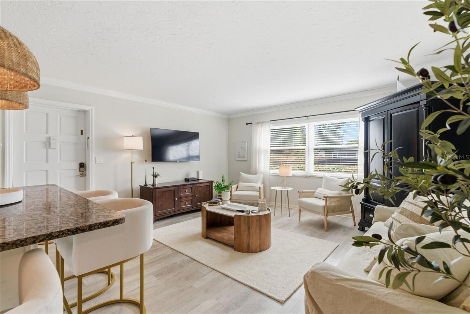 5800 HOLLYWOOD BLVD #214, SARASOTA, FL, 34231