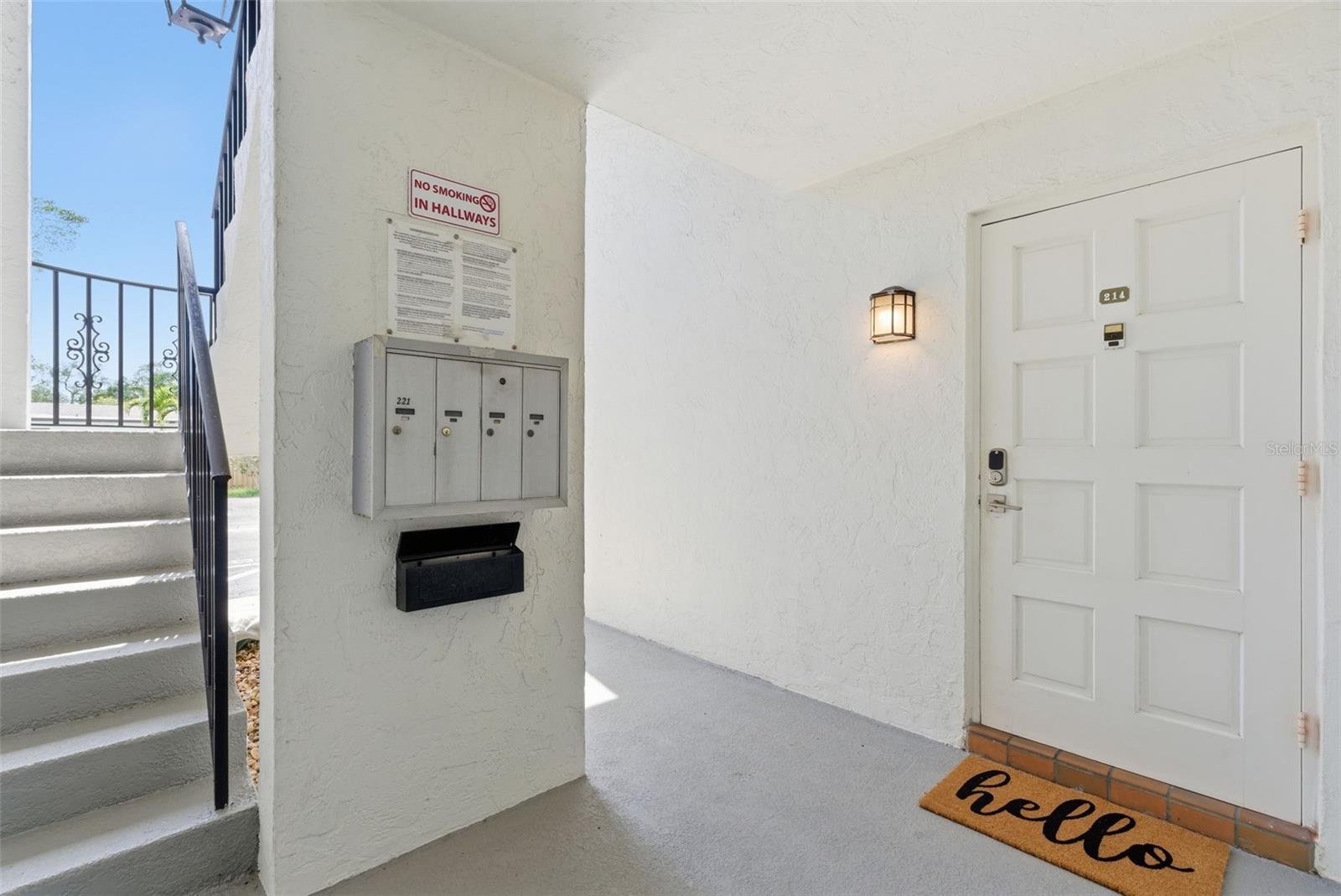 5800 HOLLYWOOD BLVD #214, SARASOTA, FL, 34231