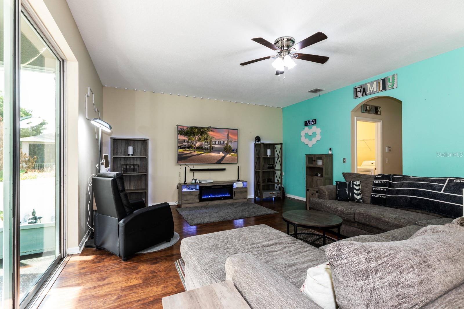 2943 ETOWAH PARK BLVD, TAVARES, FL, 32778