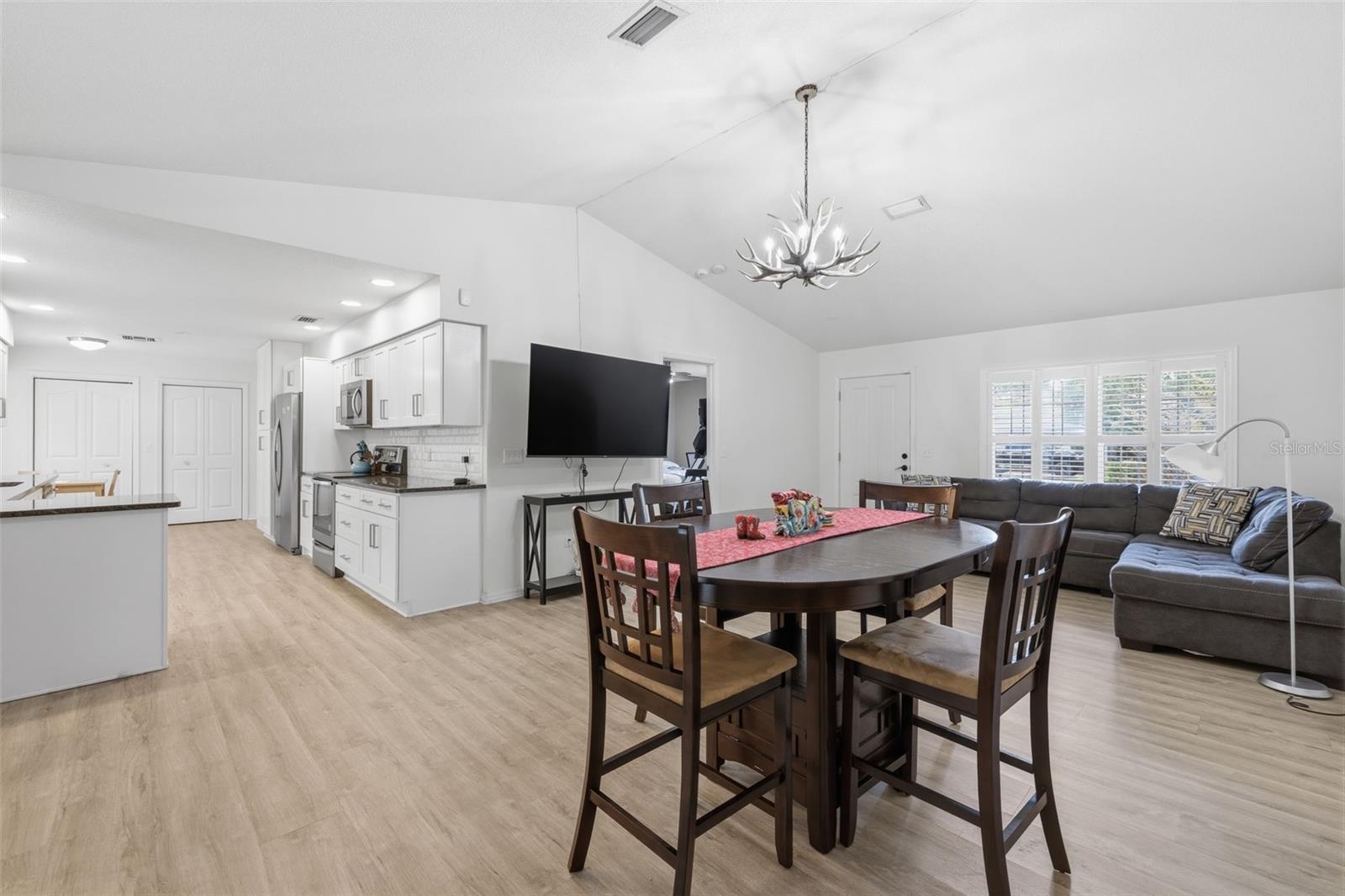 37744 AMELIA AVE, DADE CITY, FL, 33525