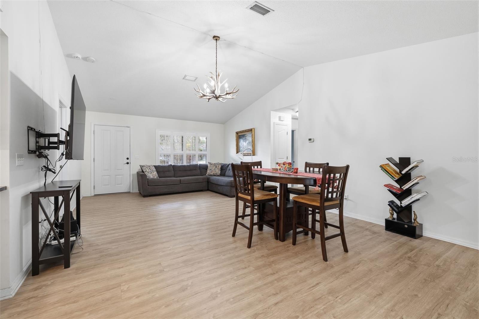 37744 AMELIA AVE, DADE CITY, FL, 33525
