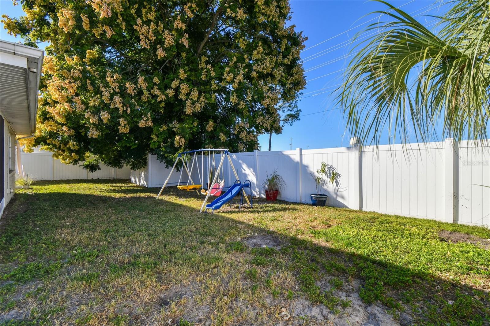5831 1ST AVE, NEW PORT RICHEY, FL, 34652