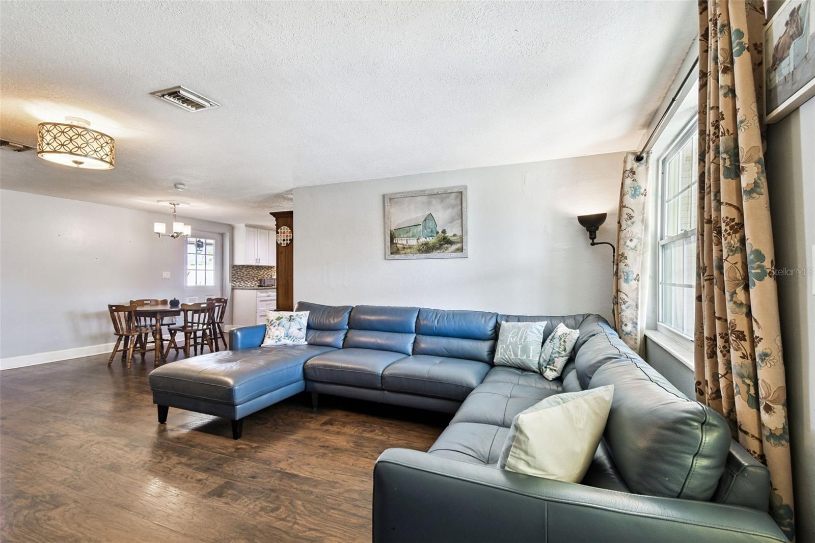 5831 1ST AVE, NEW PORT RICHEY, FL, 34652