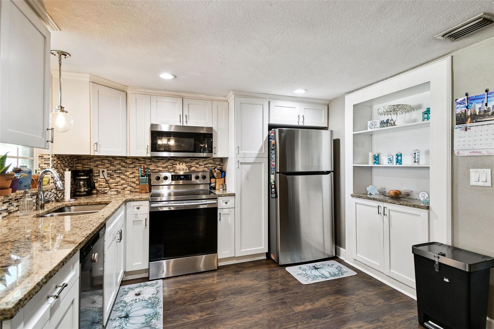 5831 1ST AVE, NEW PORT RICHEY, FL, 34652