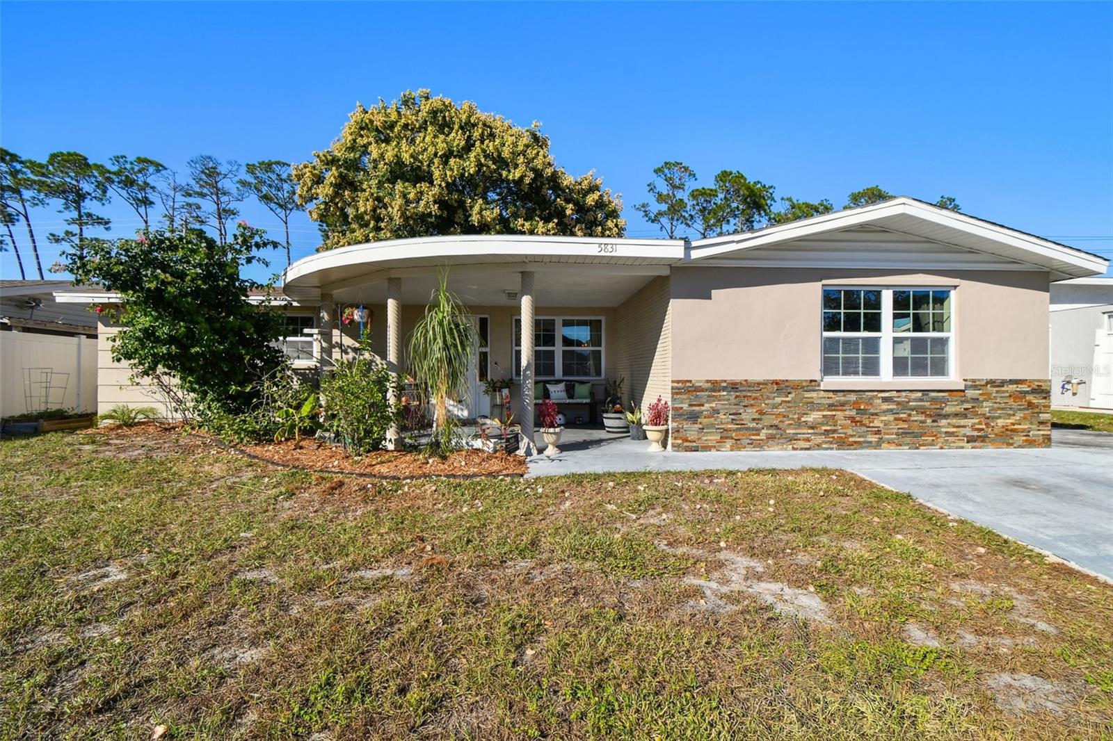 5831 1ST AVE, NEW PORT RICHEY, FL, 34652