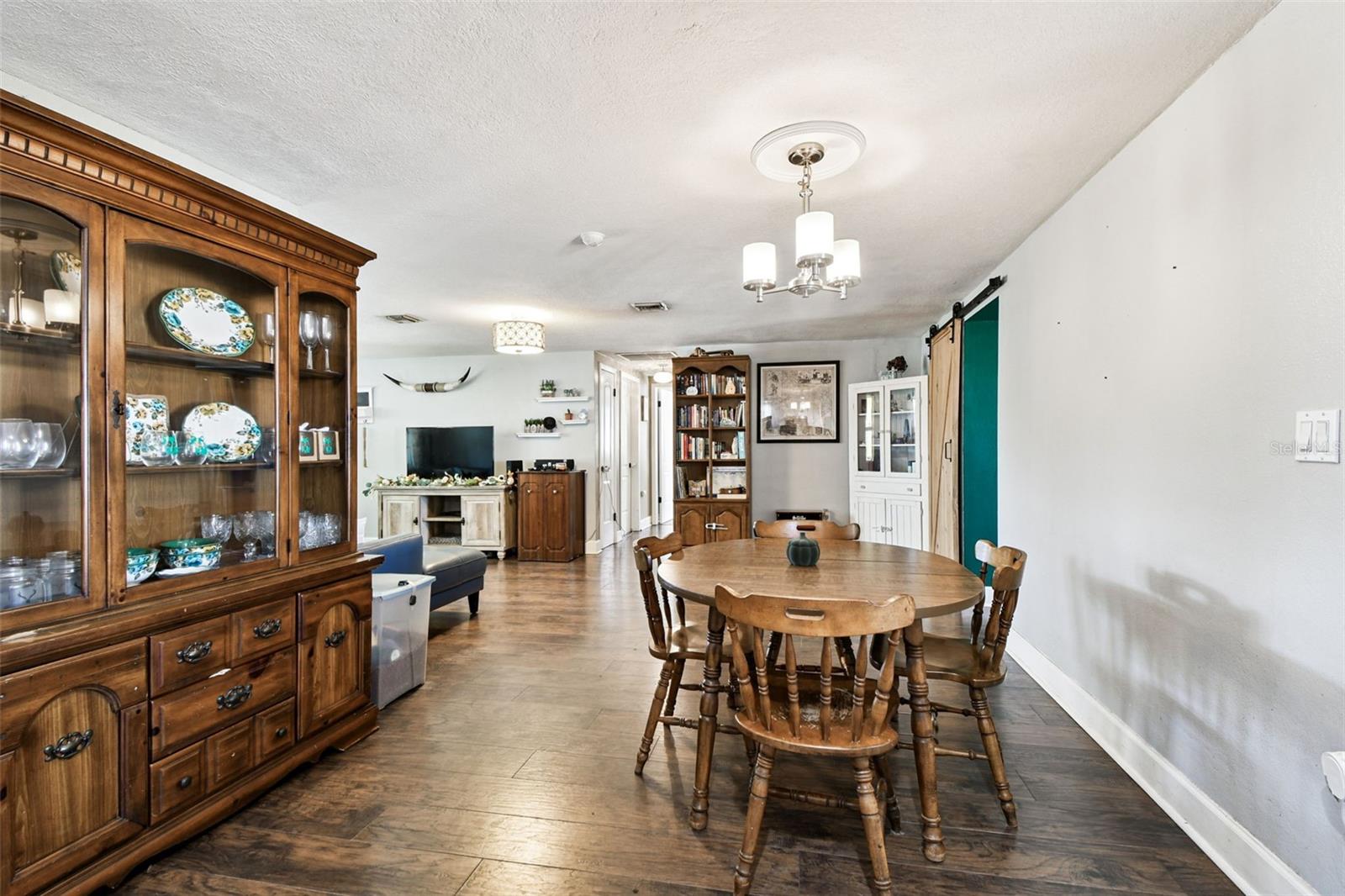 5831 1ST AVE, NEW PORT RICHEY, FL, 34652