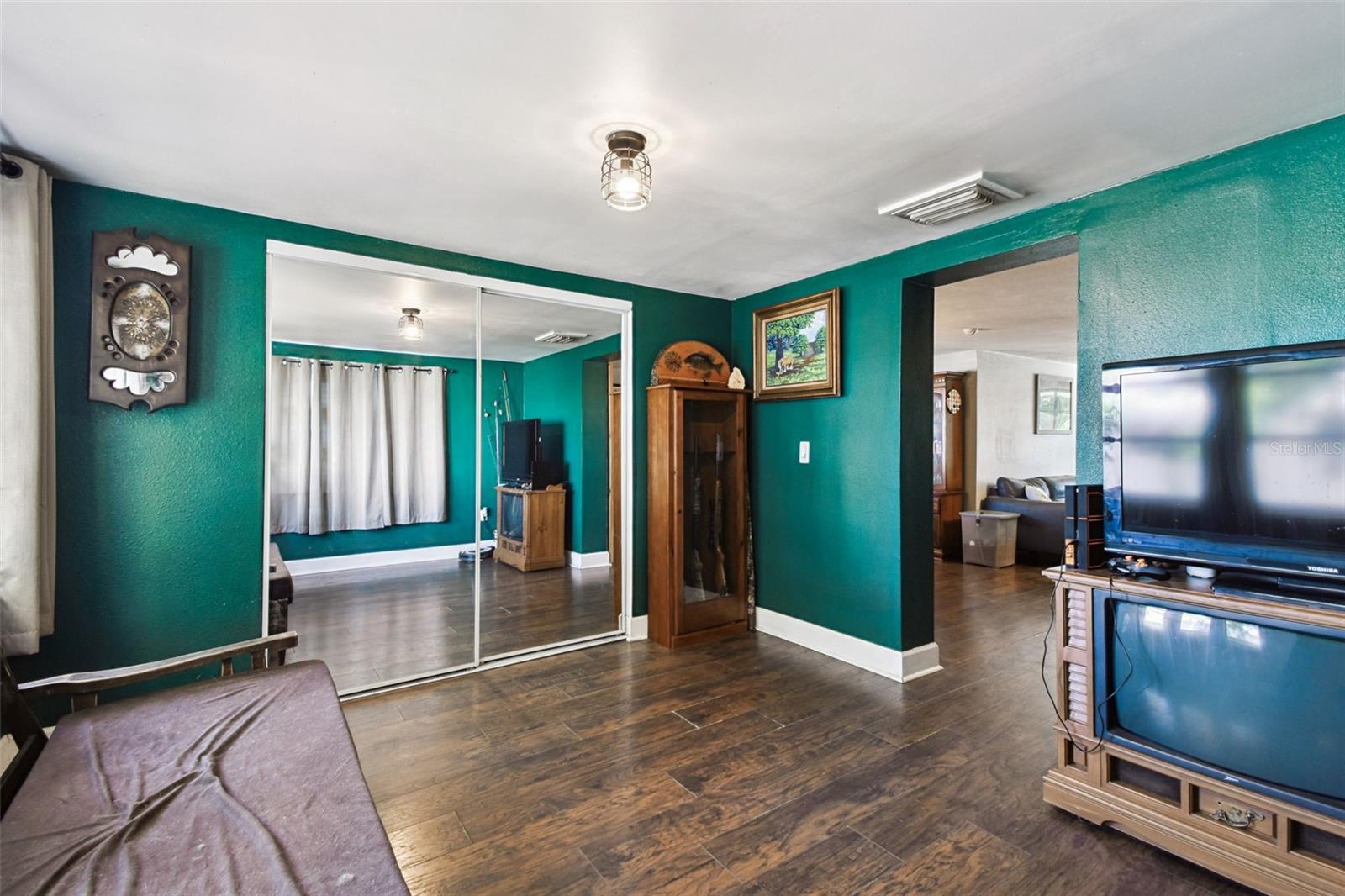 5831 1ST AVE, NEW PORT RICHEY, FL, 34652
