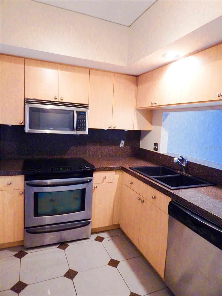 322 E CENTRAL BLVD #1104, ORLANDO, FL, 32801