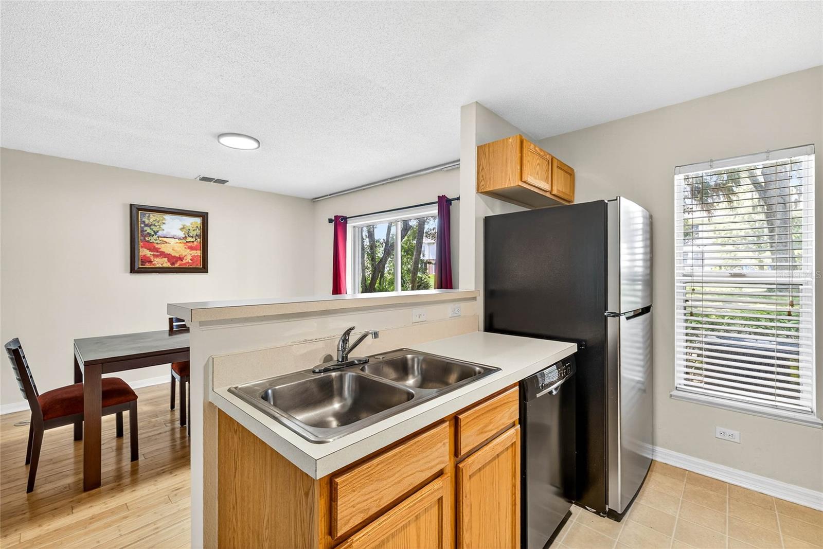 4656 ASHBURN SQUARE DR, TAMPA, FL, 33610