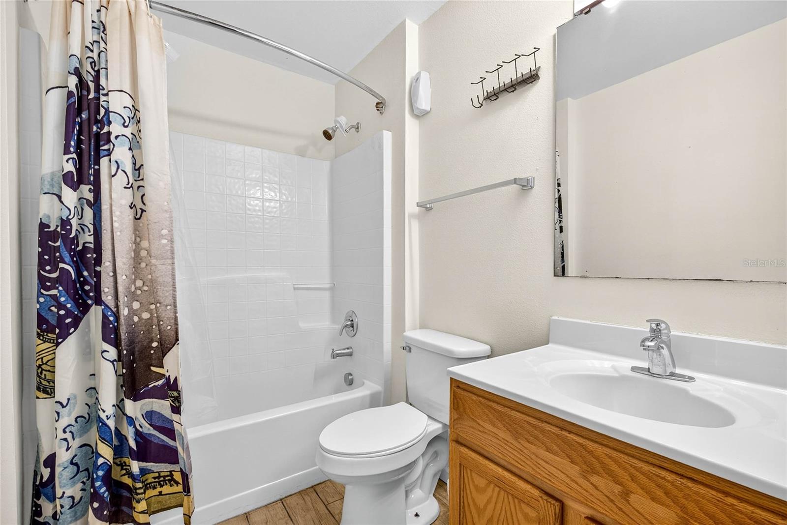 4656 ASHBURN SQUARE DR, TAMPA, FL, 33610