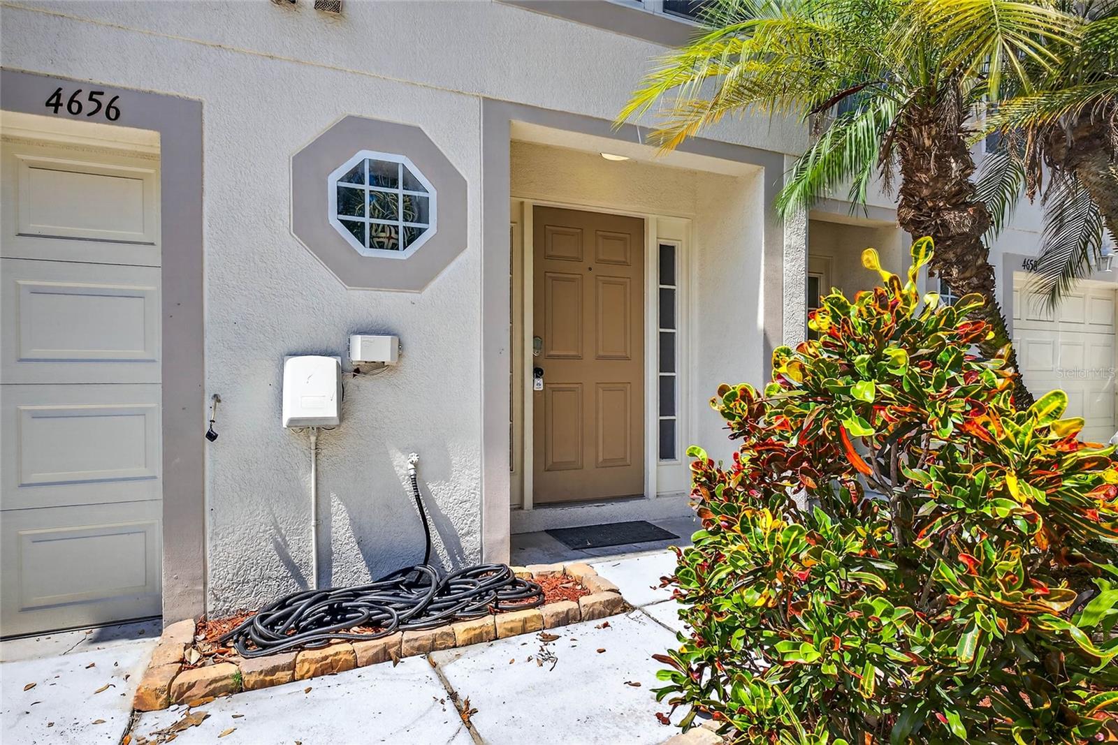 4656 ASHBURN SQUARE DR, TAMPA, FL, 33610