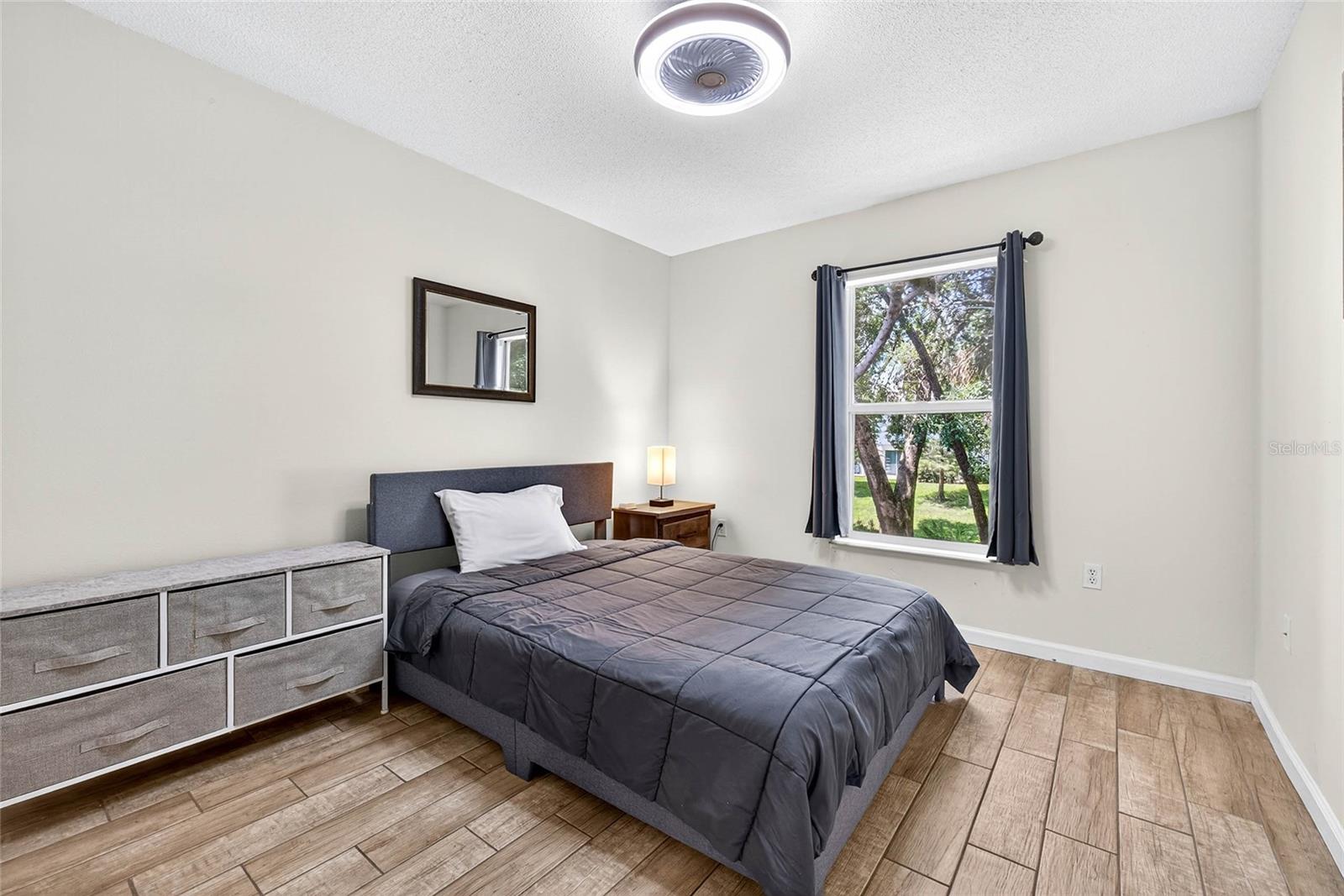 4656 ASHBURN SQUARE DR, TAMPA, FL, 33610