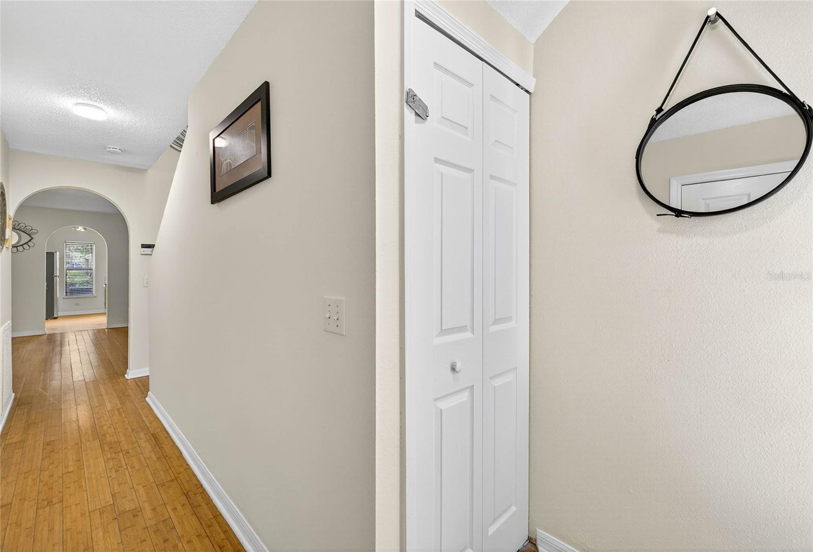4656 ASHBURN SQUARE DR, TAMPA, FL, 33610