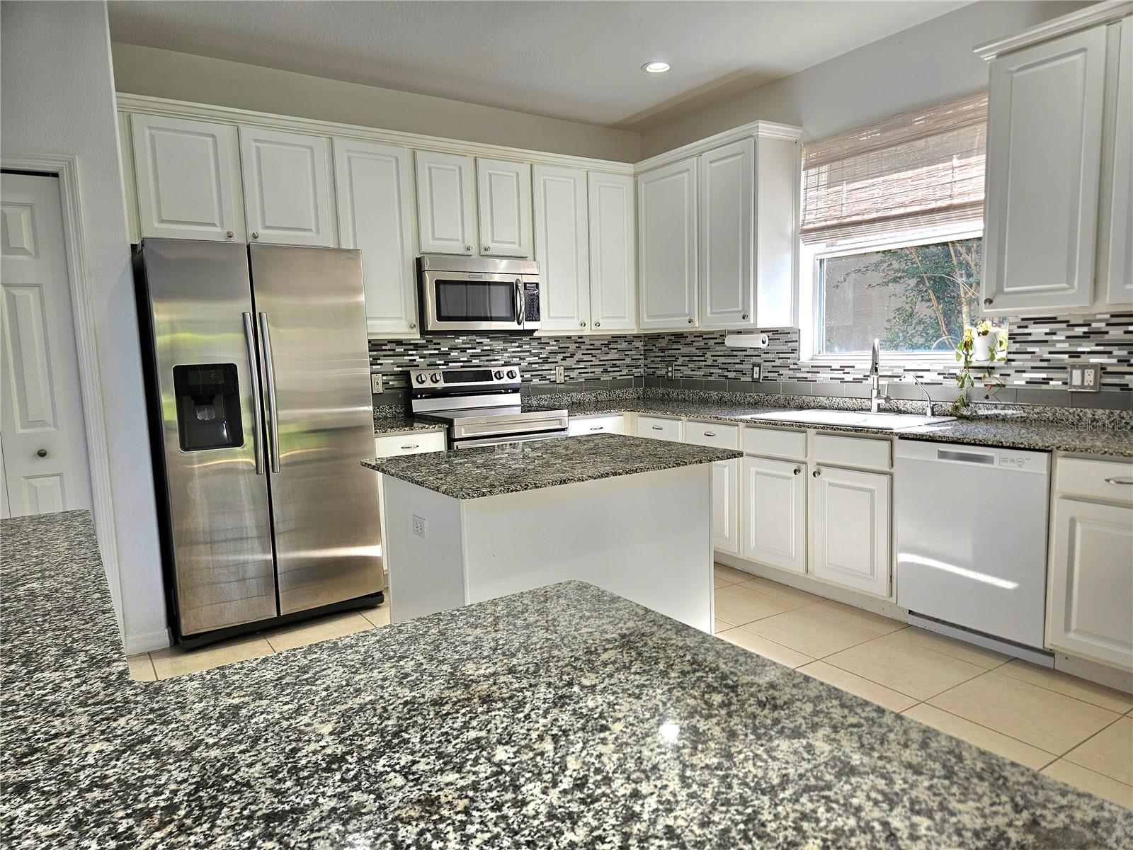 2307 MESSENGER CIR, SAFETY HARBOR, FL, 34695