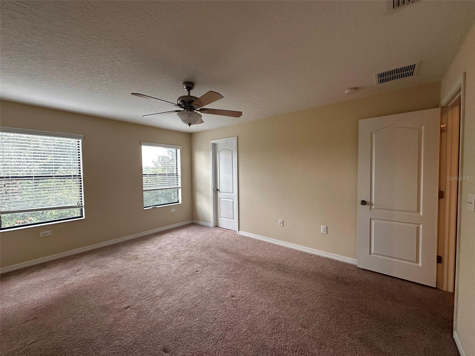 4350 FENNWOOD CT, WESLEY CHAPEL, FL, 33543