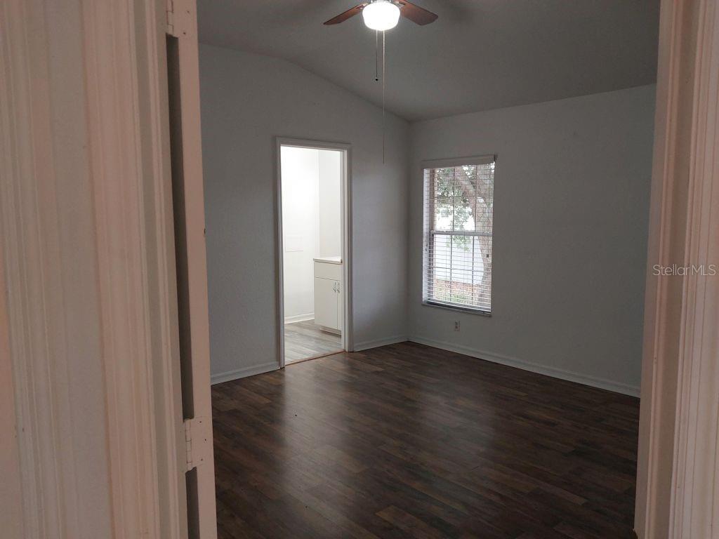 557 WINDERMERE DR, LEHIGH ACRES, FL, 33972