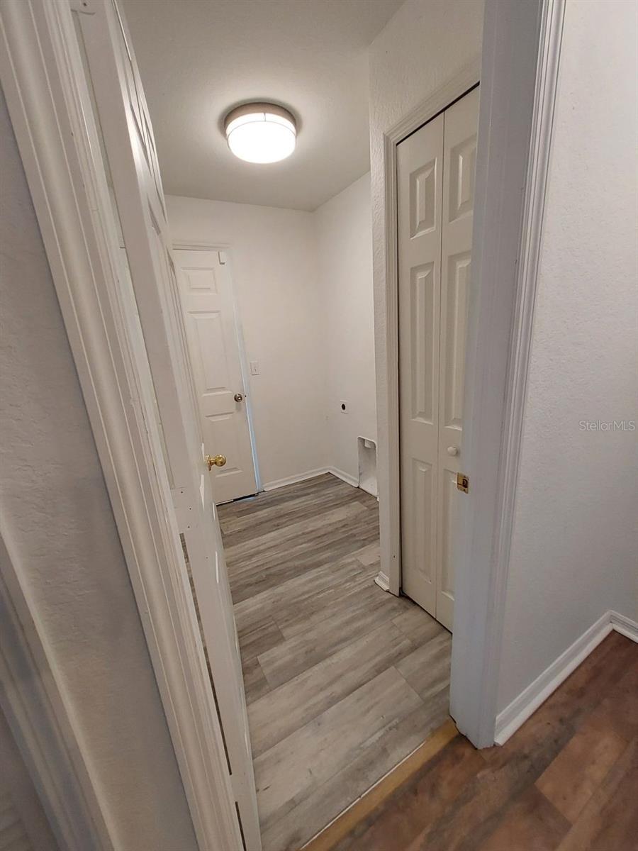 557 WINDERMERE DR, LEHIGH ACRES, FL, 33972