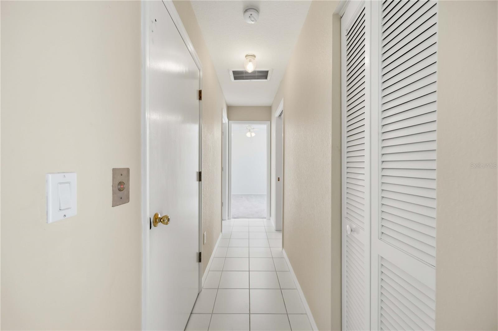 63 CLUBHOUSE RD, ROTONDA WEST, FL, 33947