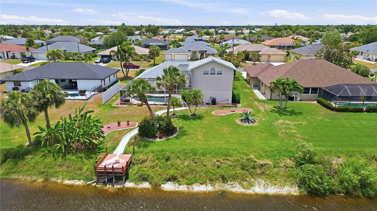 63 CLUBHOUSE RD, ROTONDA WEST, FL, 33947